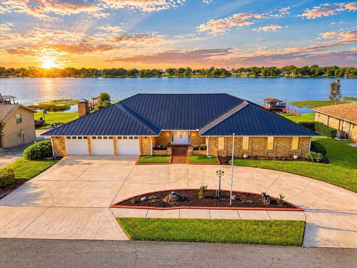 120 Mirror Ln., Winter Haven, FL 33881