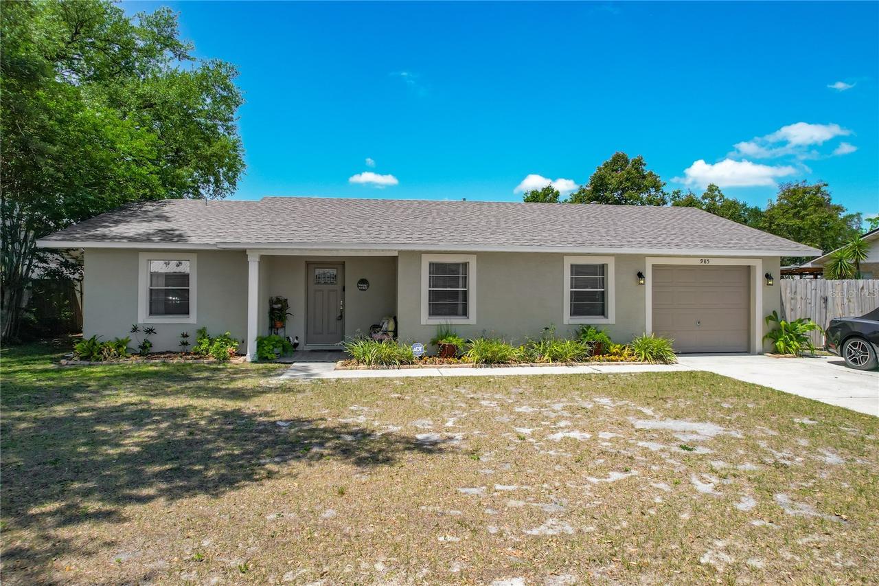 985 N 11th St., Eagle Lake, FL 33839