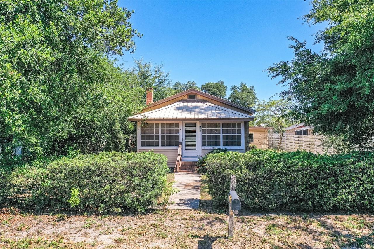 308 W Dixie St., Plant City, FL 33563