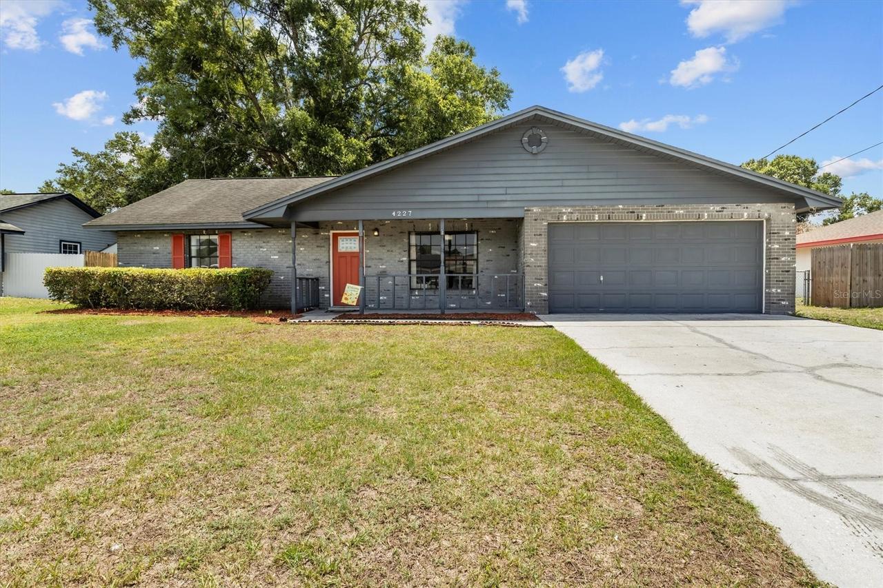 4227 Sunny Land Dr., Lakeland, FL 33813