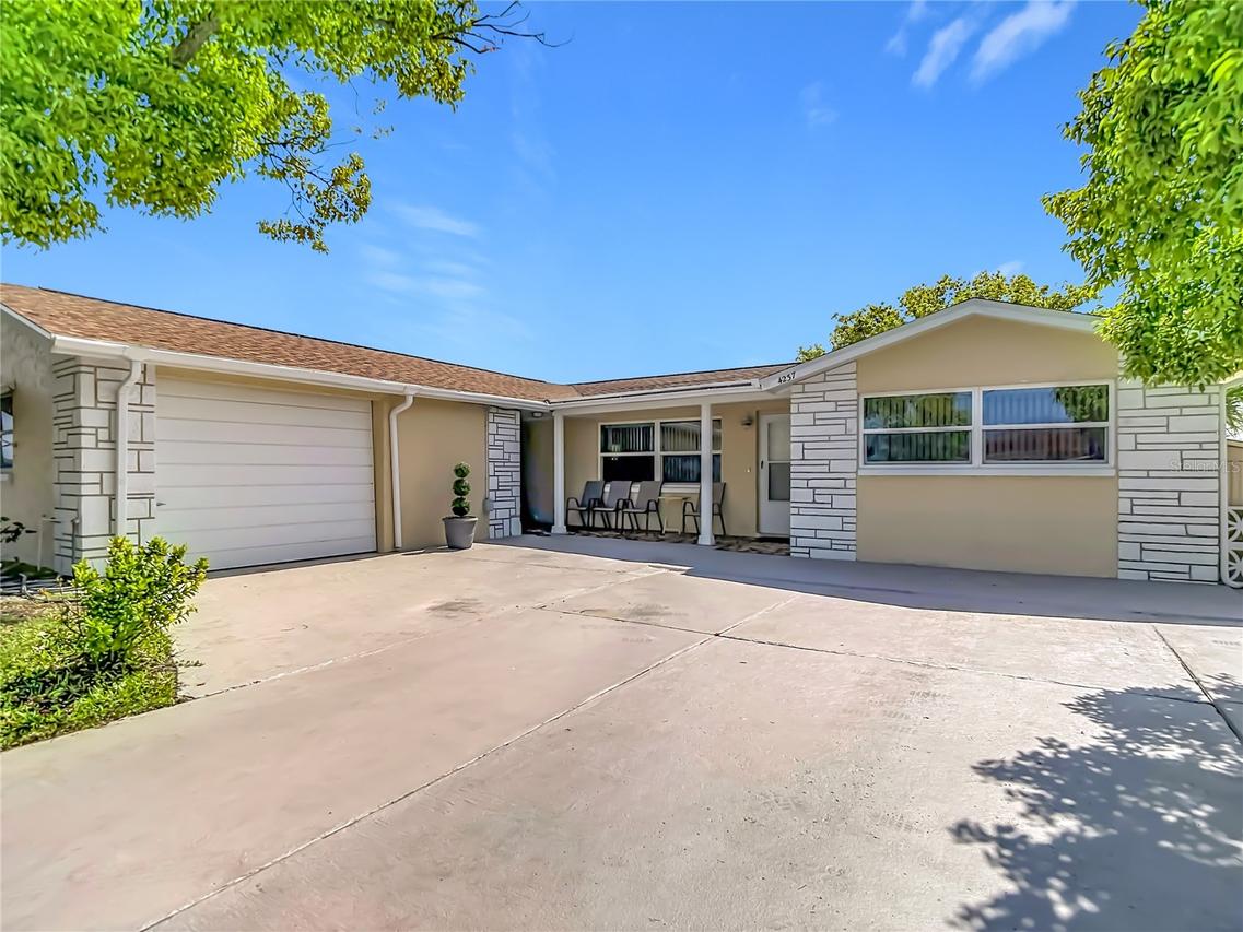 4237 Headsail Dr., New Port Richey, FL 34652
