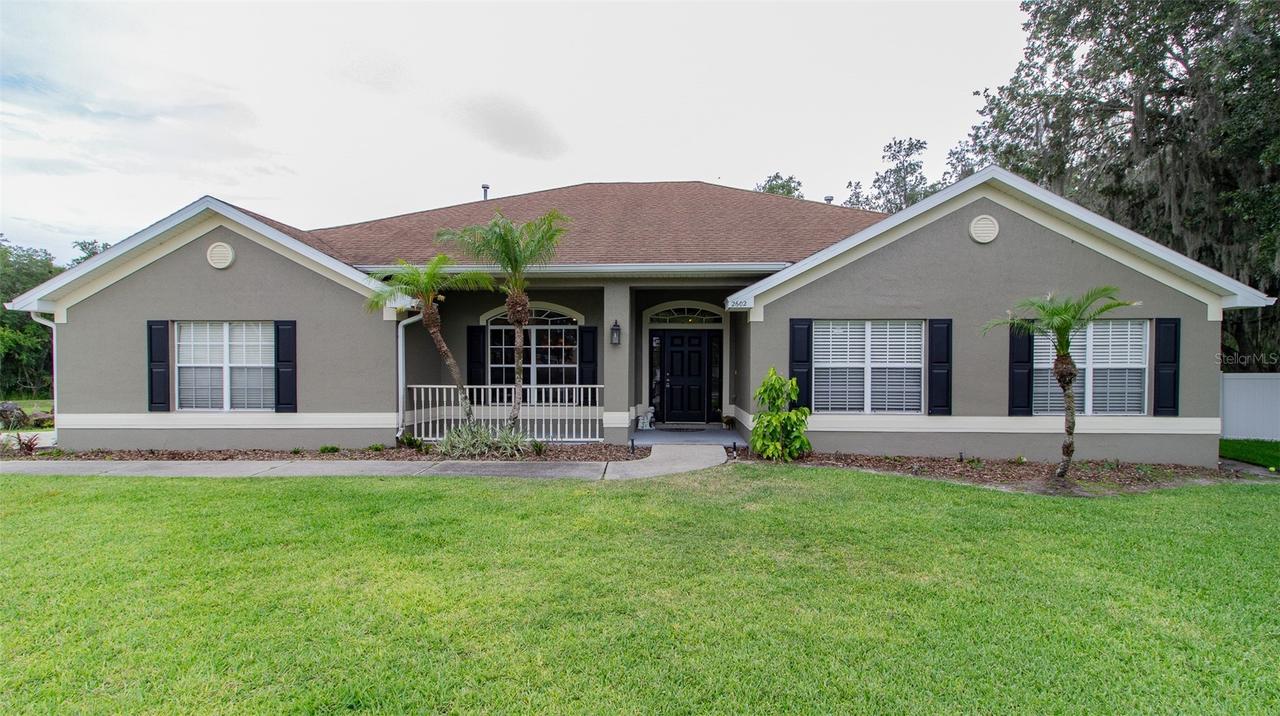 2602 Blackwater Oaks Ln., Mulberry, FL 33860