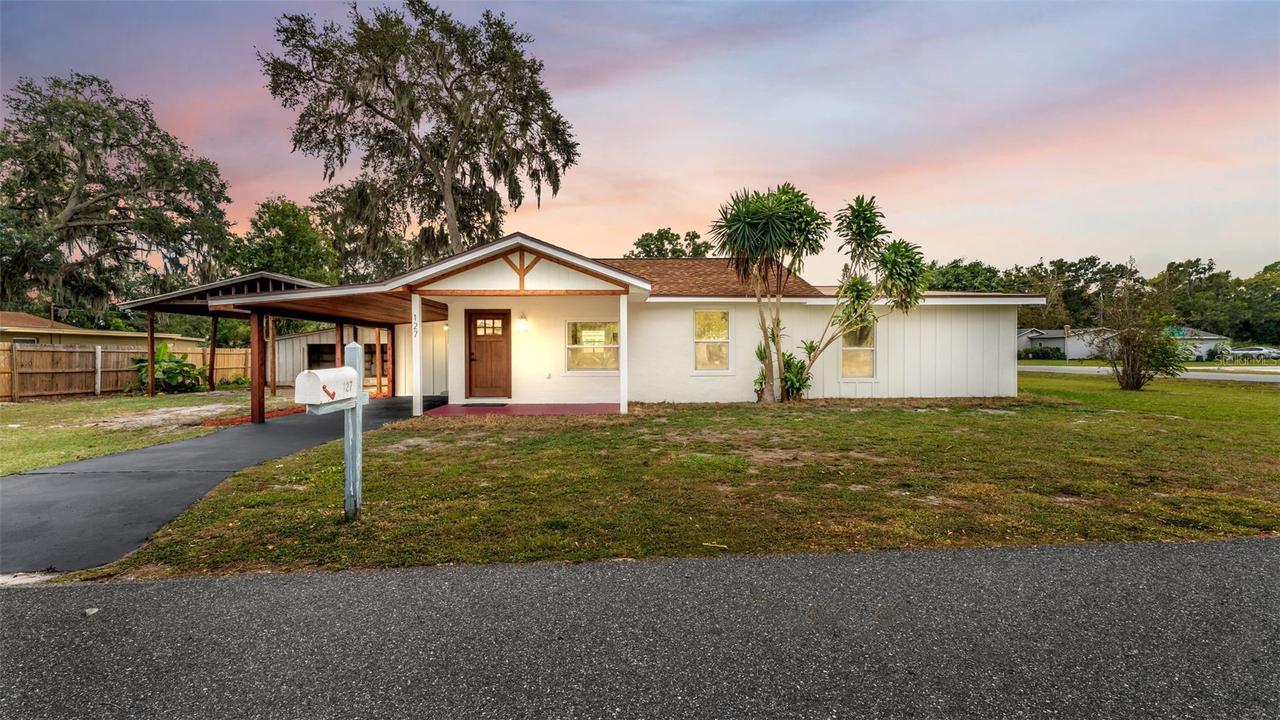 127 Colonial Dr., Auburndale, FL 33823