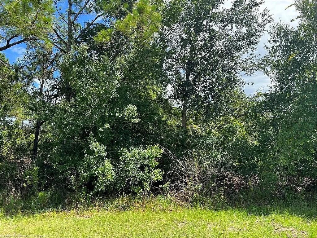 4120 Nogales Ave., Sebring, FL 33872