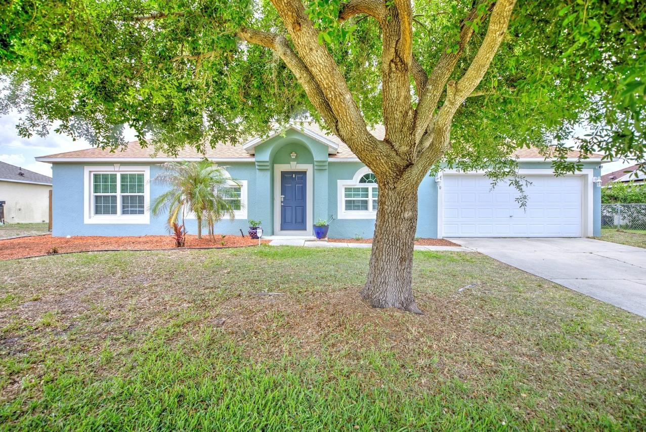 4710 Tarrega St., Sebring, FL 33872
