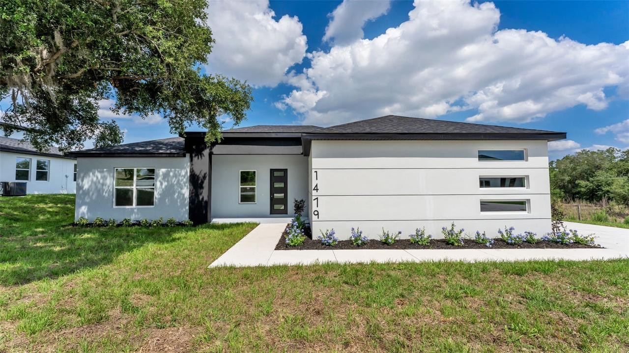 1479 Holly Hill Rd., Davenport, FL 33837