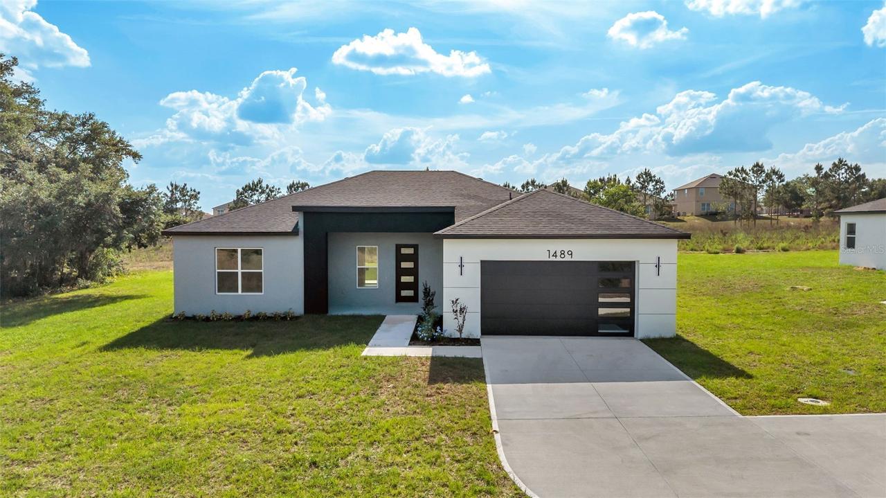 1489 Holly Hill Rd., Davenport, FL 33837