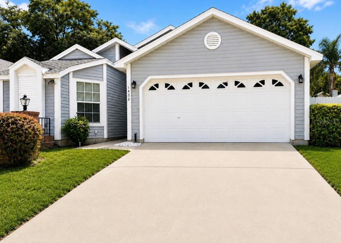 1430 Walden Oaks Pl., Plant City, FL 33563