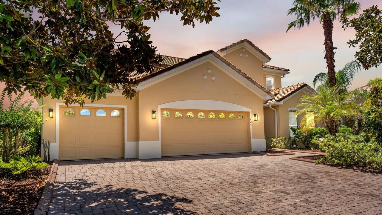 3826 Golden Feather Way, Kissimmee, FL 34746