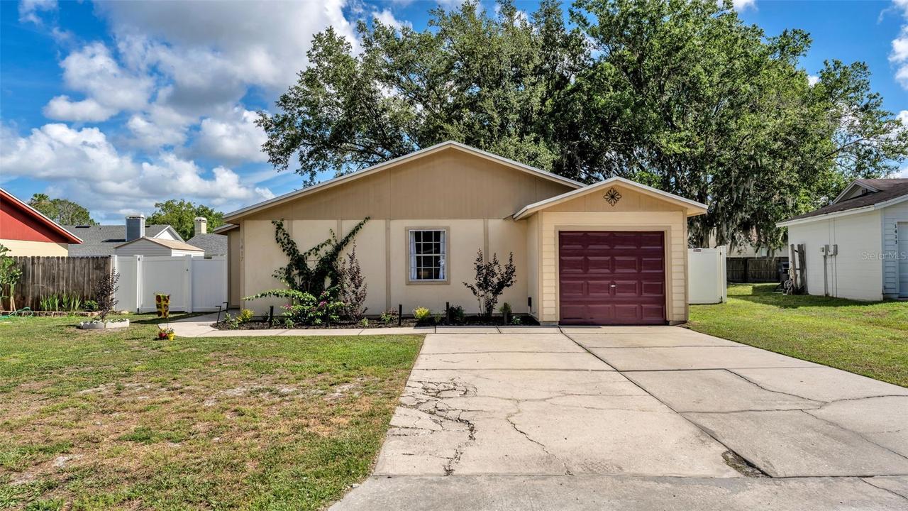 1417 Periwinkle Ct., Lakeland, FL 33811