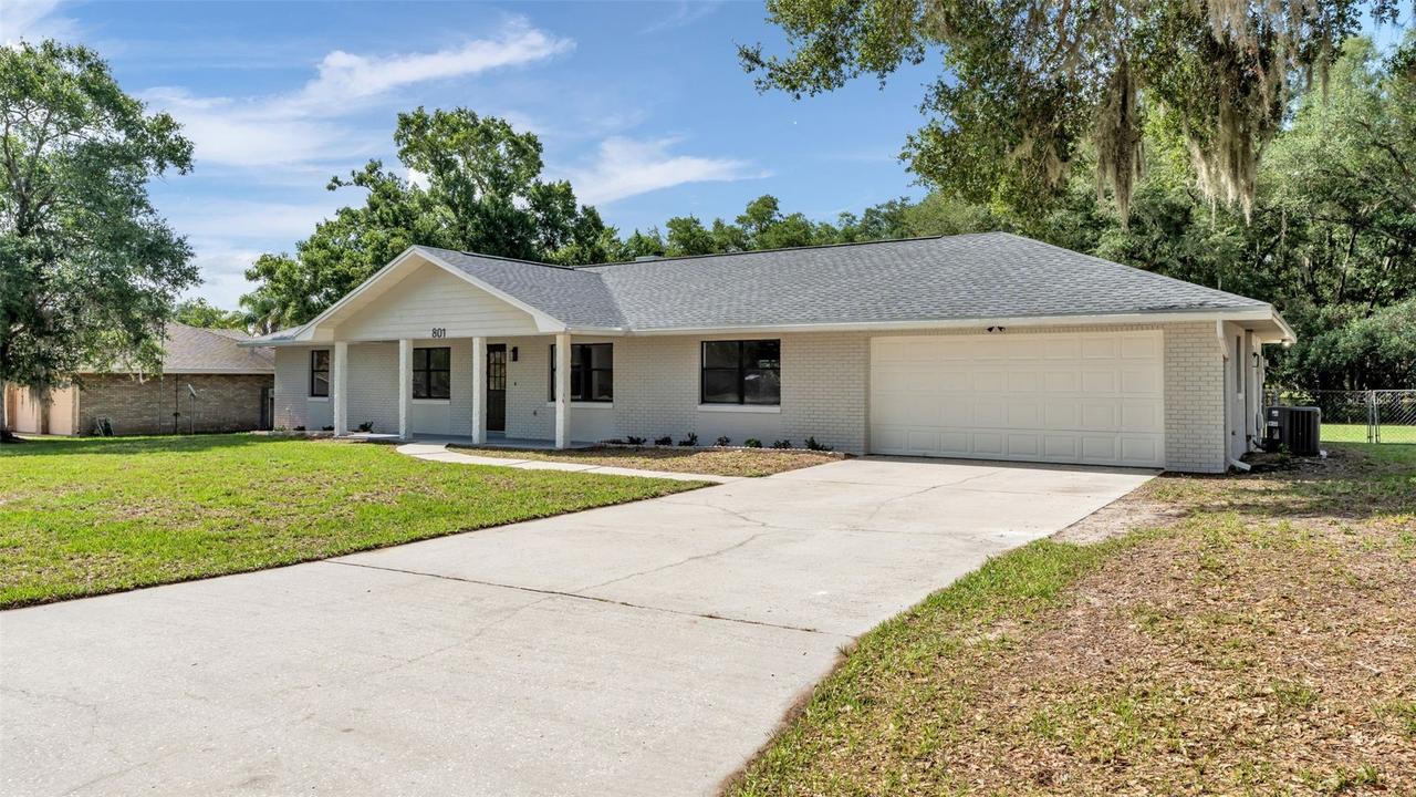 801 Cedar Knoll Dr., Lakeland, FL 33809