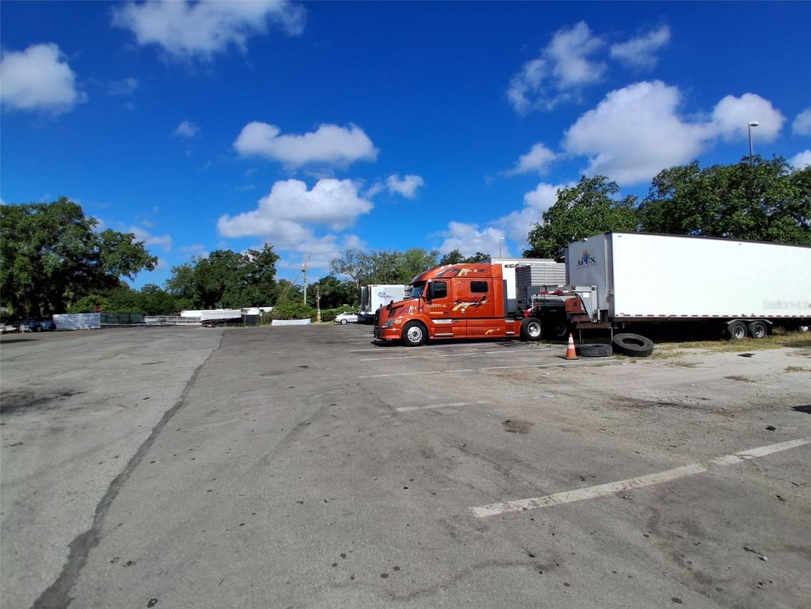 7001 Causeway Blvd., Tampa, FL 33619