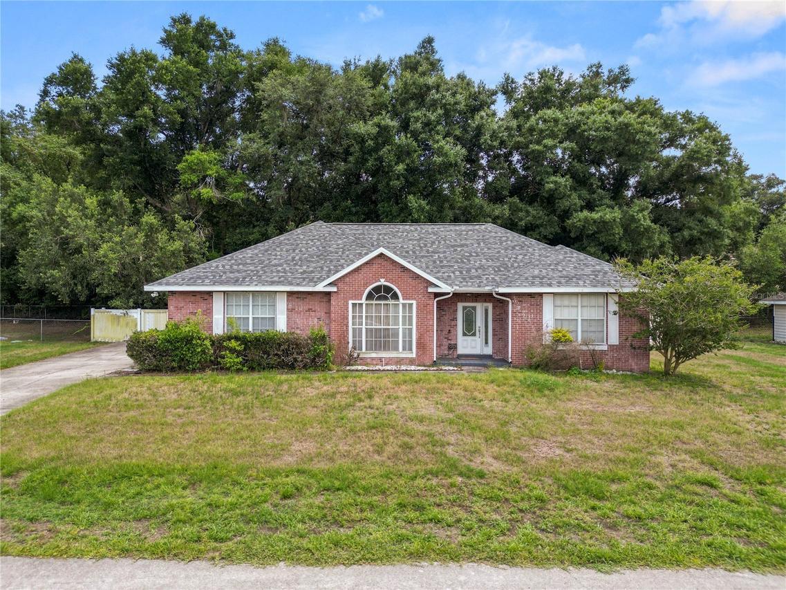 1015 Hidden Dr., Lakeland, FL 33809