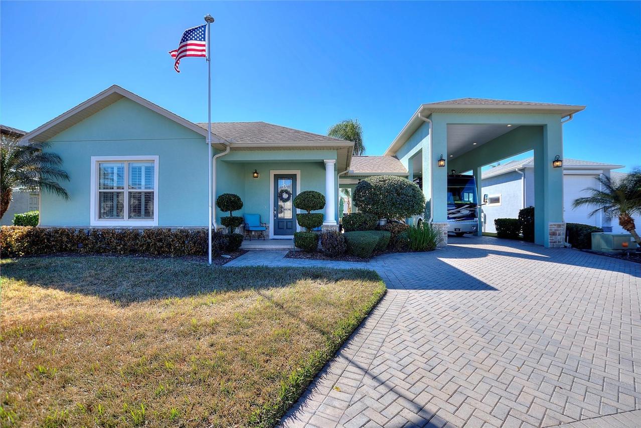 1030 Cross Roads Dr., Polk City, FL 33868