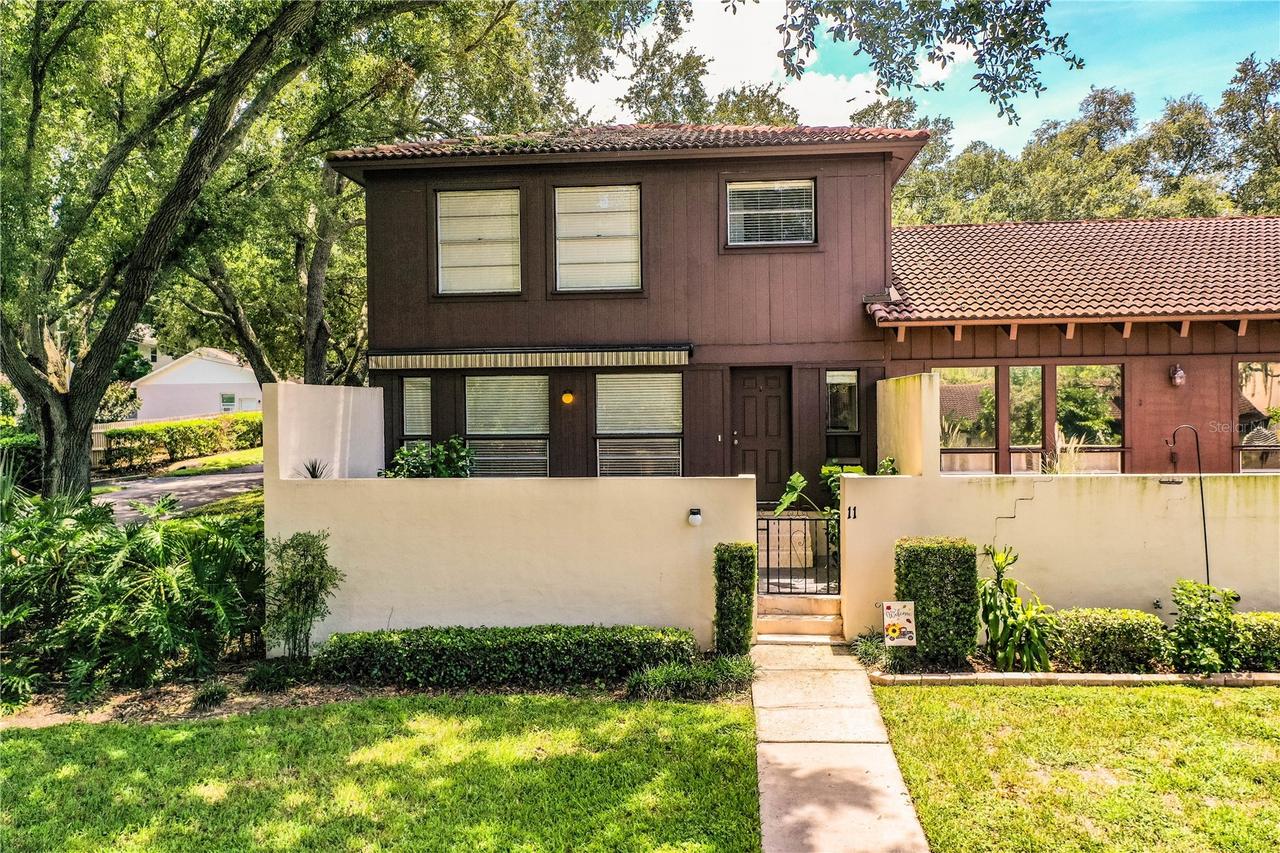 11 Loma Verde, Lakeland, FL 33813