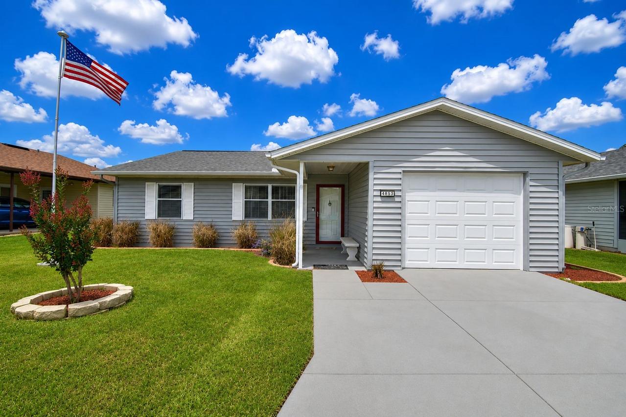 4853 Colonnades Cir., Lakeland, FL 33811