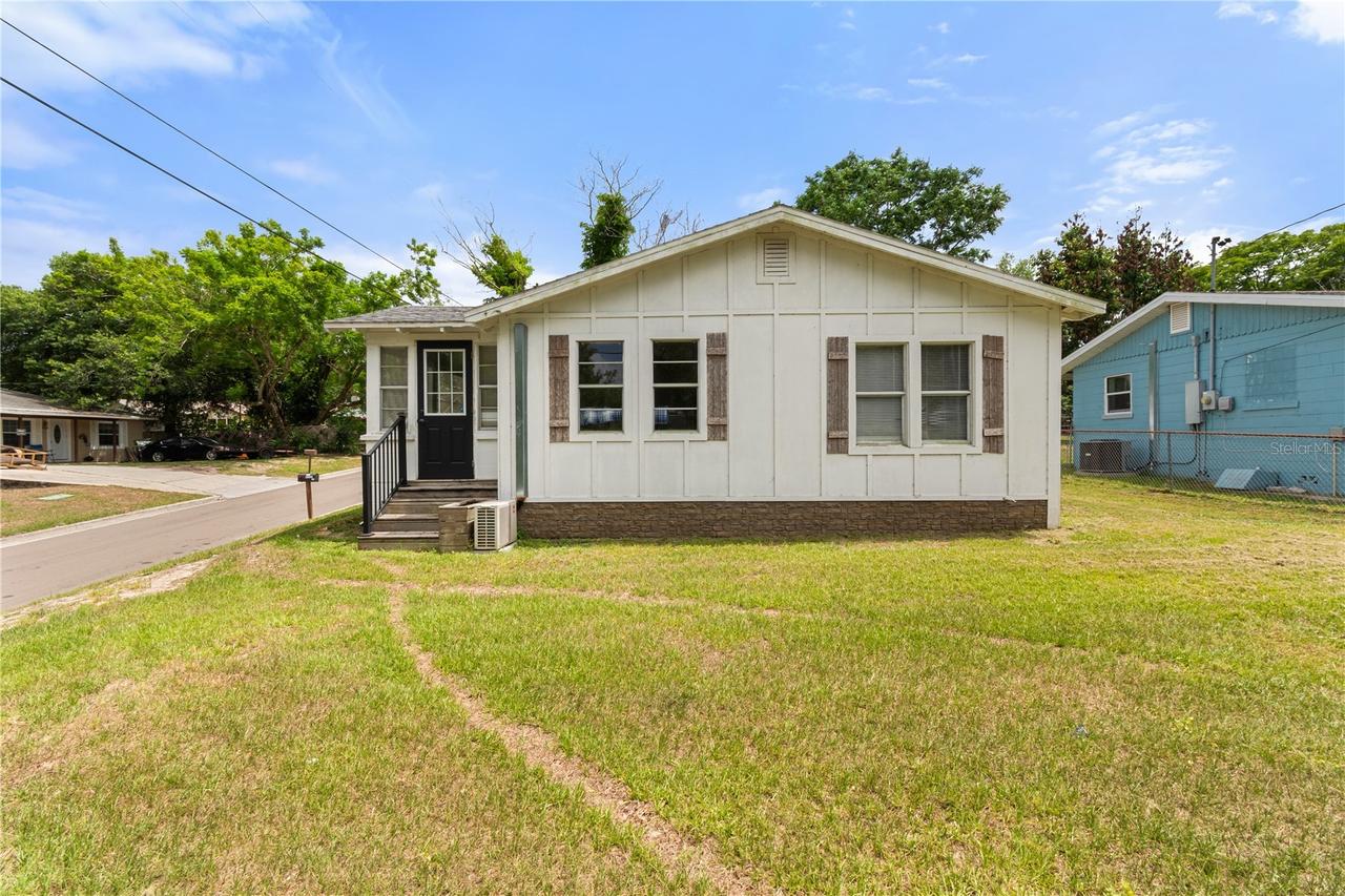 301 Weaver Ave., Lake Wales, FL 33853