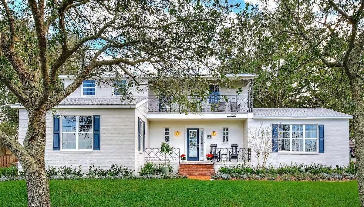 1302 Lake Elbert Dr Se, Winter Haven, FL 33880