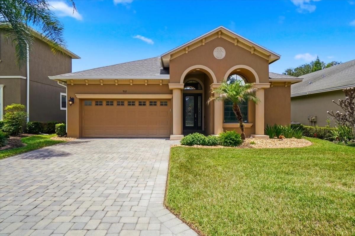912 Christina Chase Ln., Lakeland, FL 33813