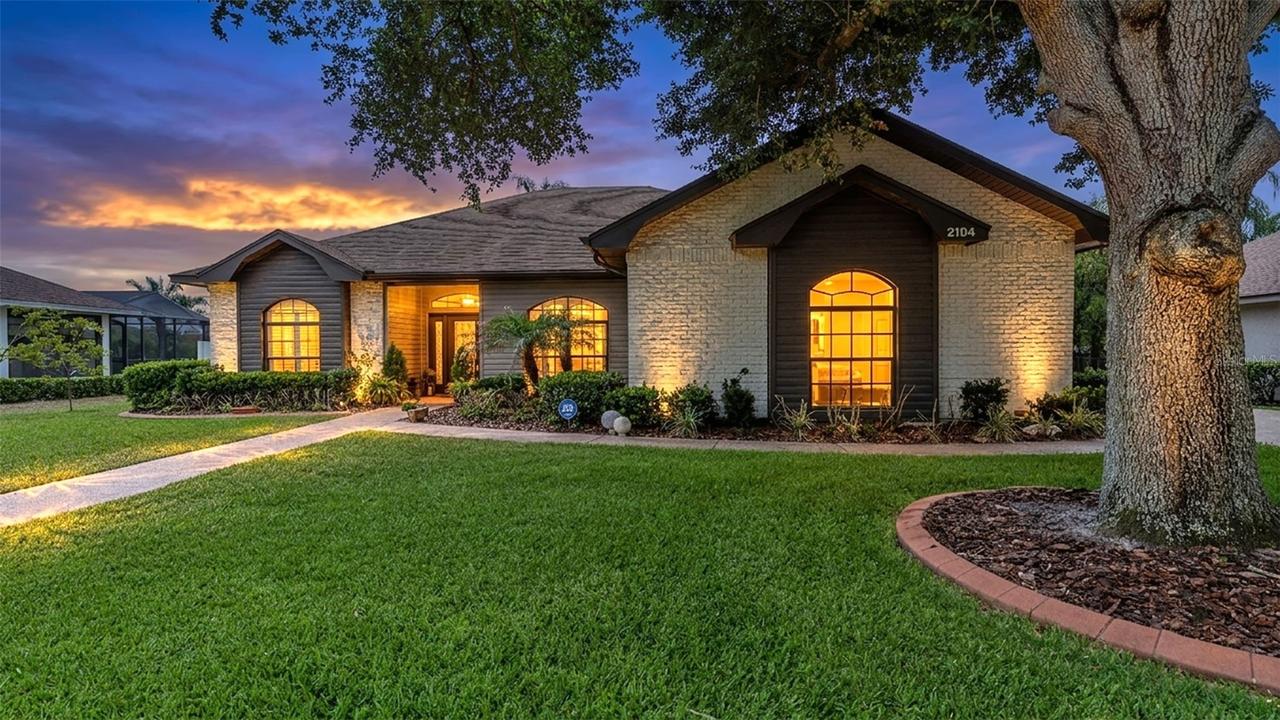 2104 Longleaf Cir., Lakeland, FL 33810