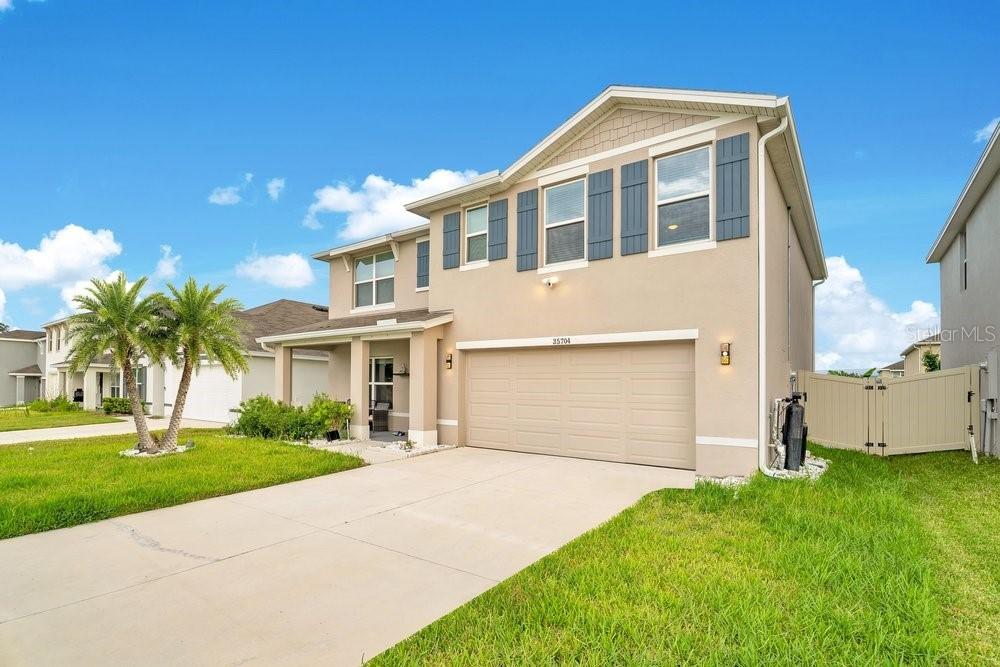 35704 Doveland Dr., Zephyrhills, FL 33541