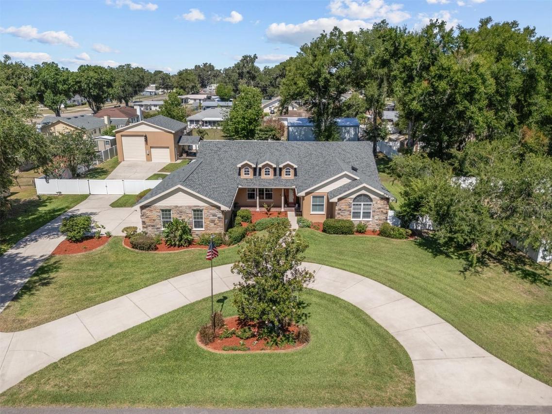 615 N Oak Ave., Fort Meade, FL 33841