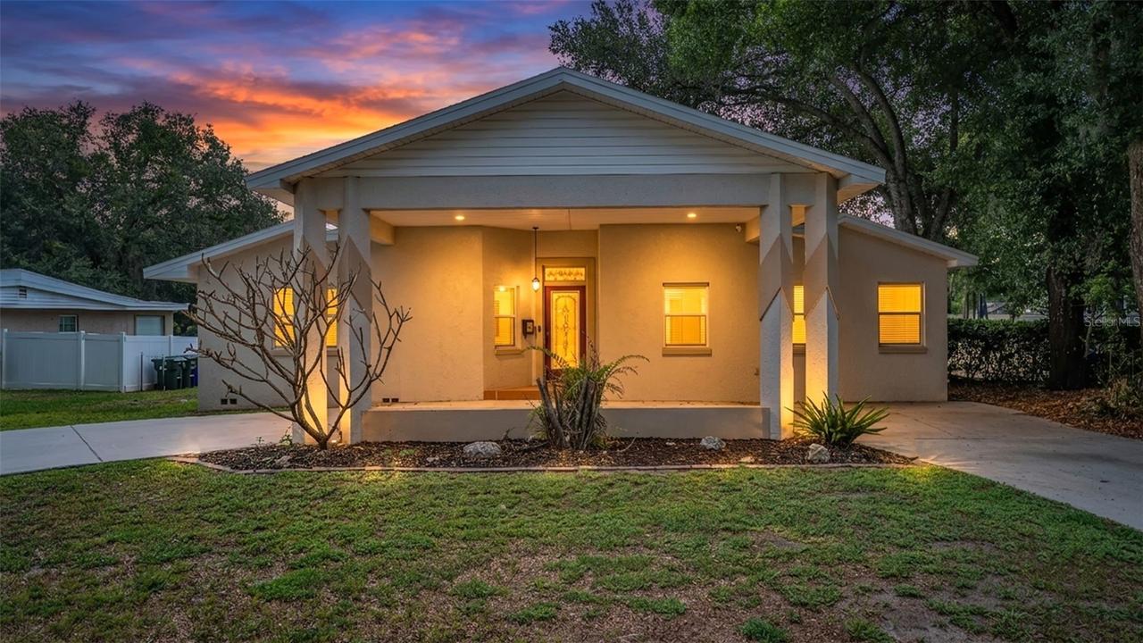 926 Hollingsworth Rd., Lakeland, FL 33801