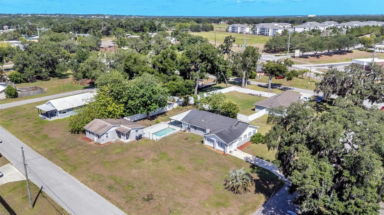 5353 7th St., Lakeland, FL 33812