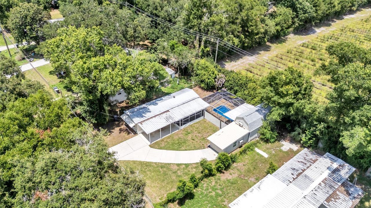 212 Kaylor Dr., Auburndale, FL 33823
