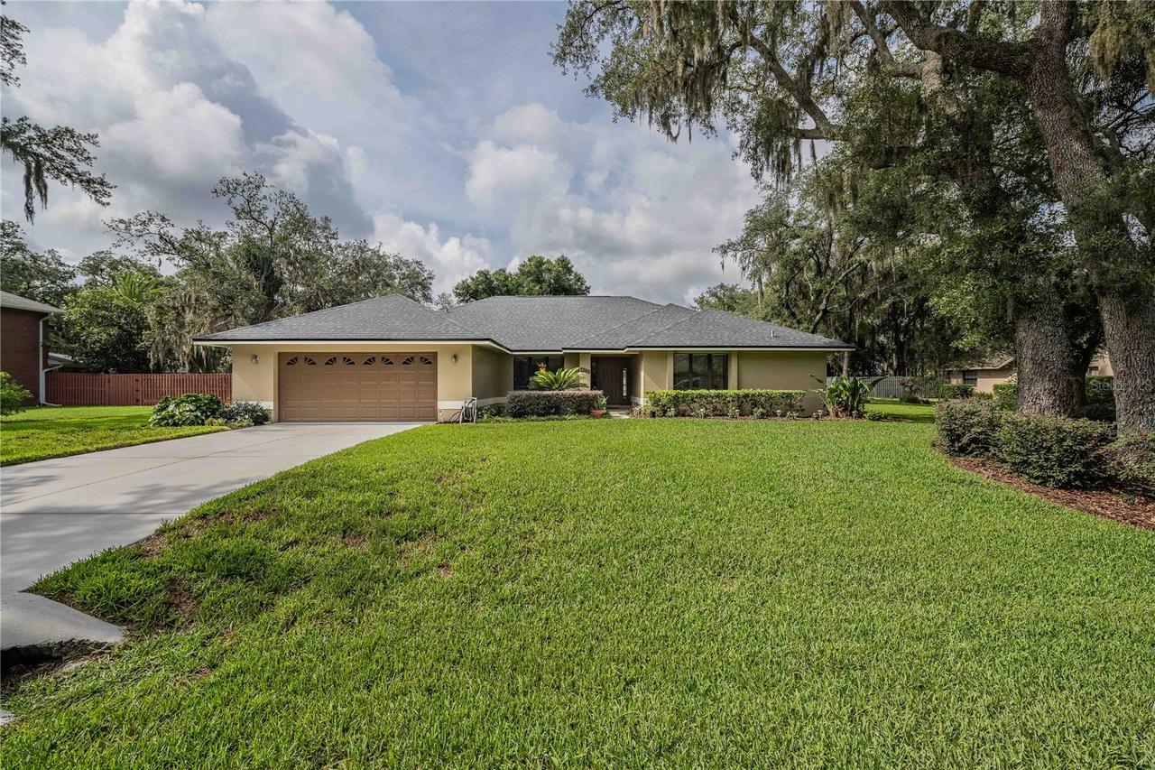 1749 Lady Bowers Tr., Lakeland, FL 33809