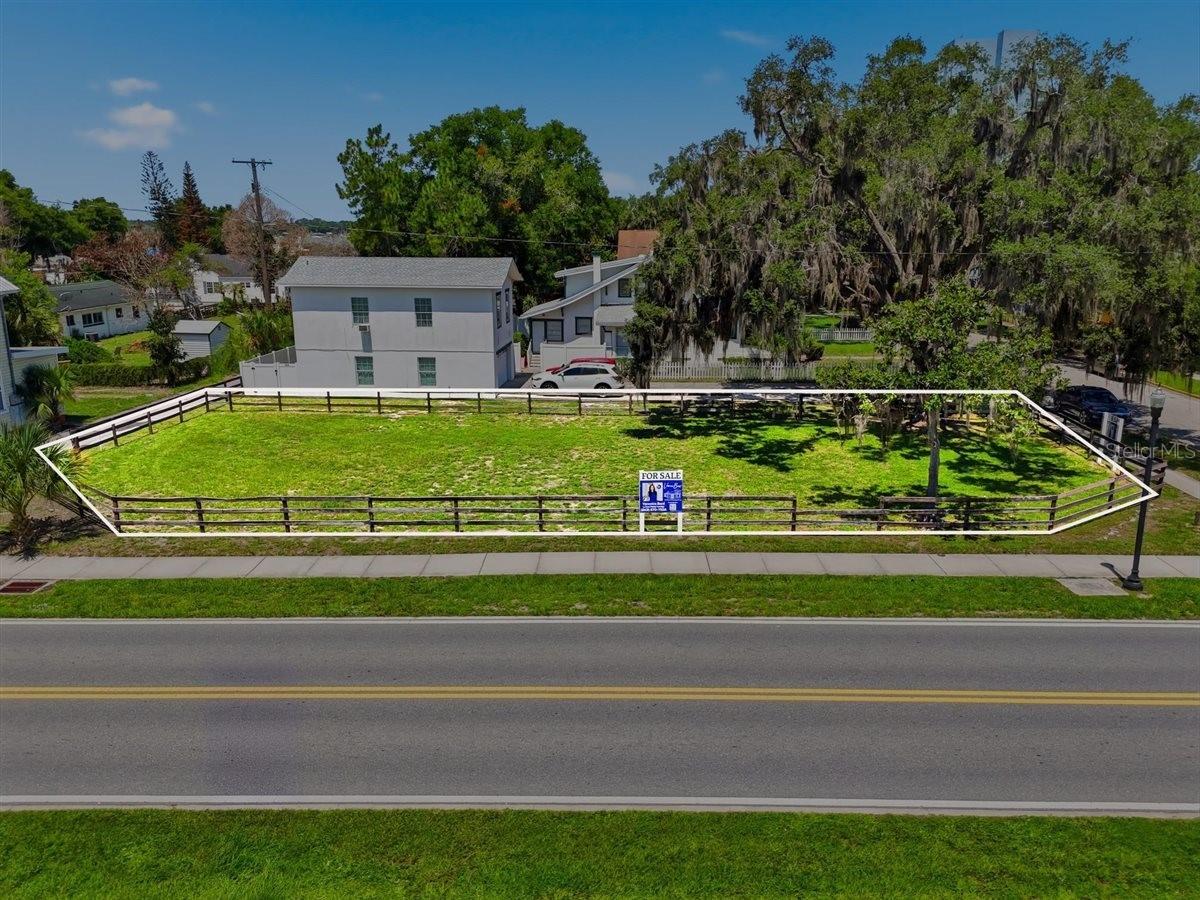 702 Avenue A, Winter Haven, FL 33880