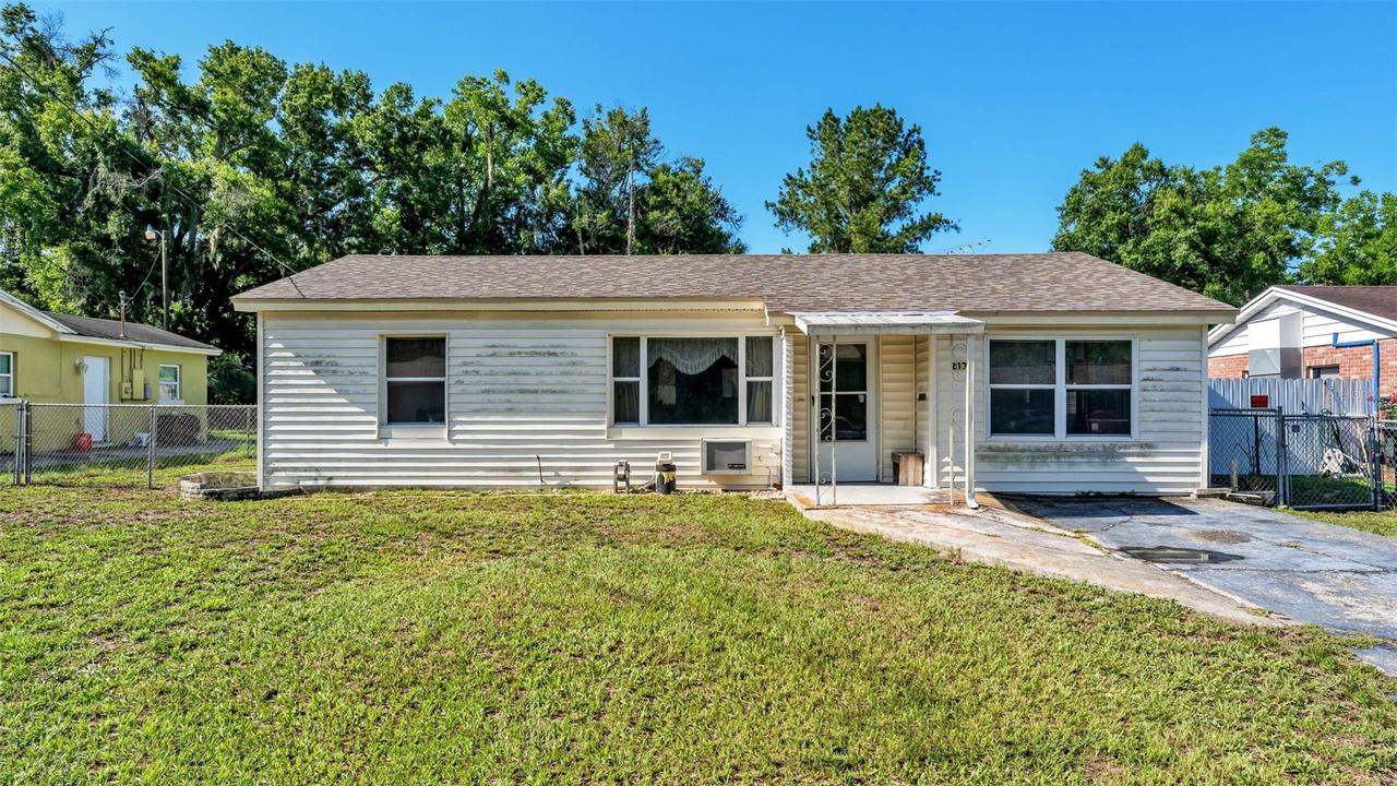 217 Tarawa St., Lakeland, FL 33805