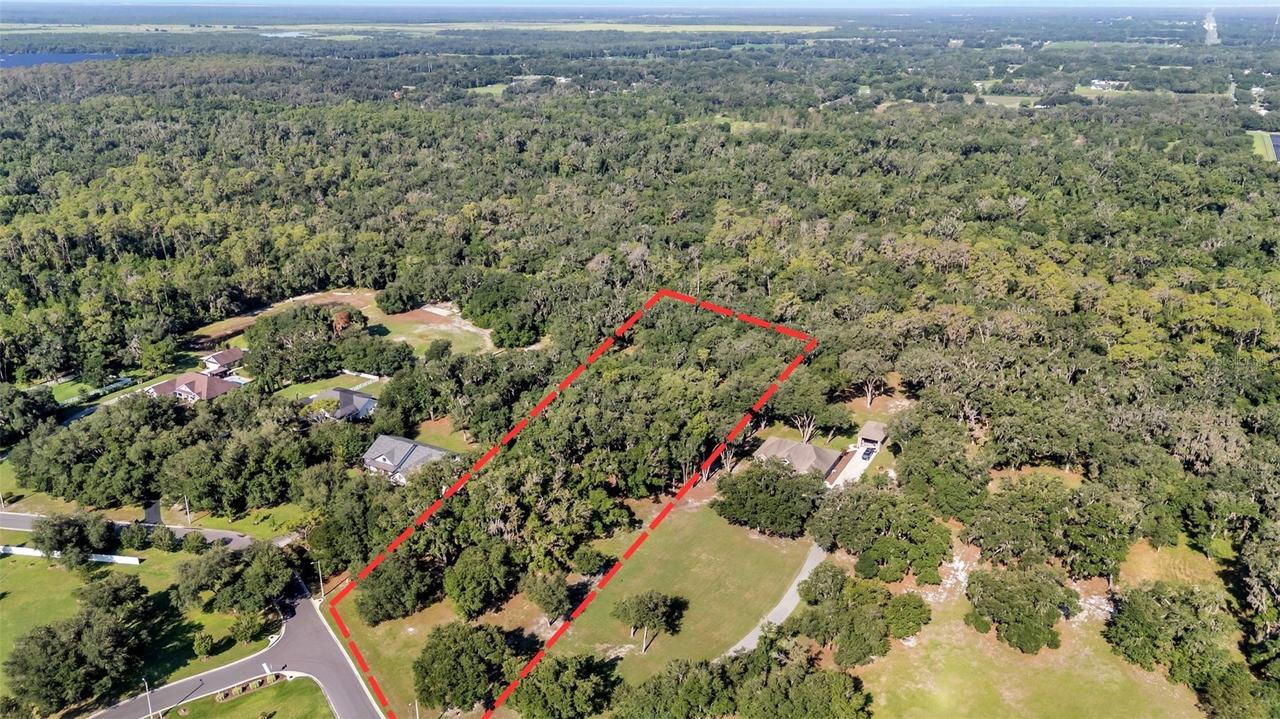 6923 Orianna Oaks Dr., Plant City, FL 33567
