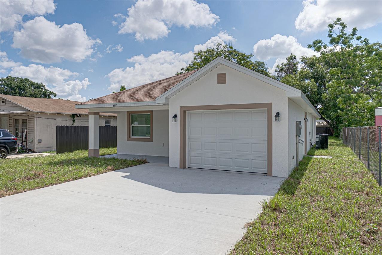 1217 Plant Ave., Lakeland, FL 33805