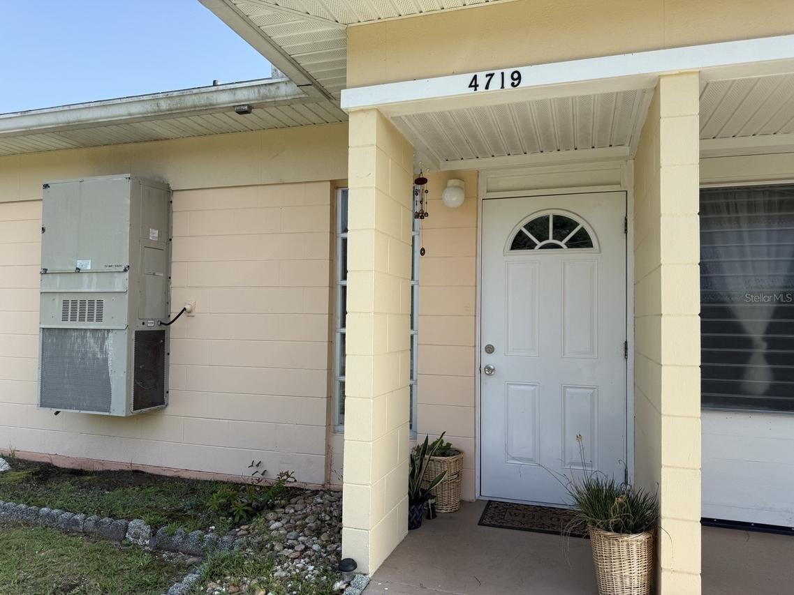 4719 Club Cir., Lake Wales, FL 33854