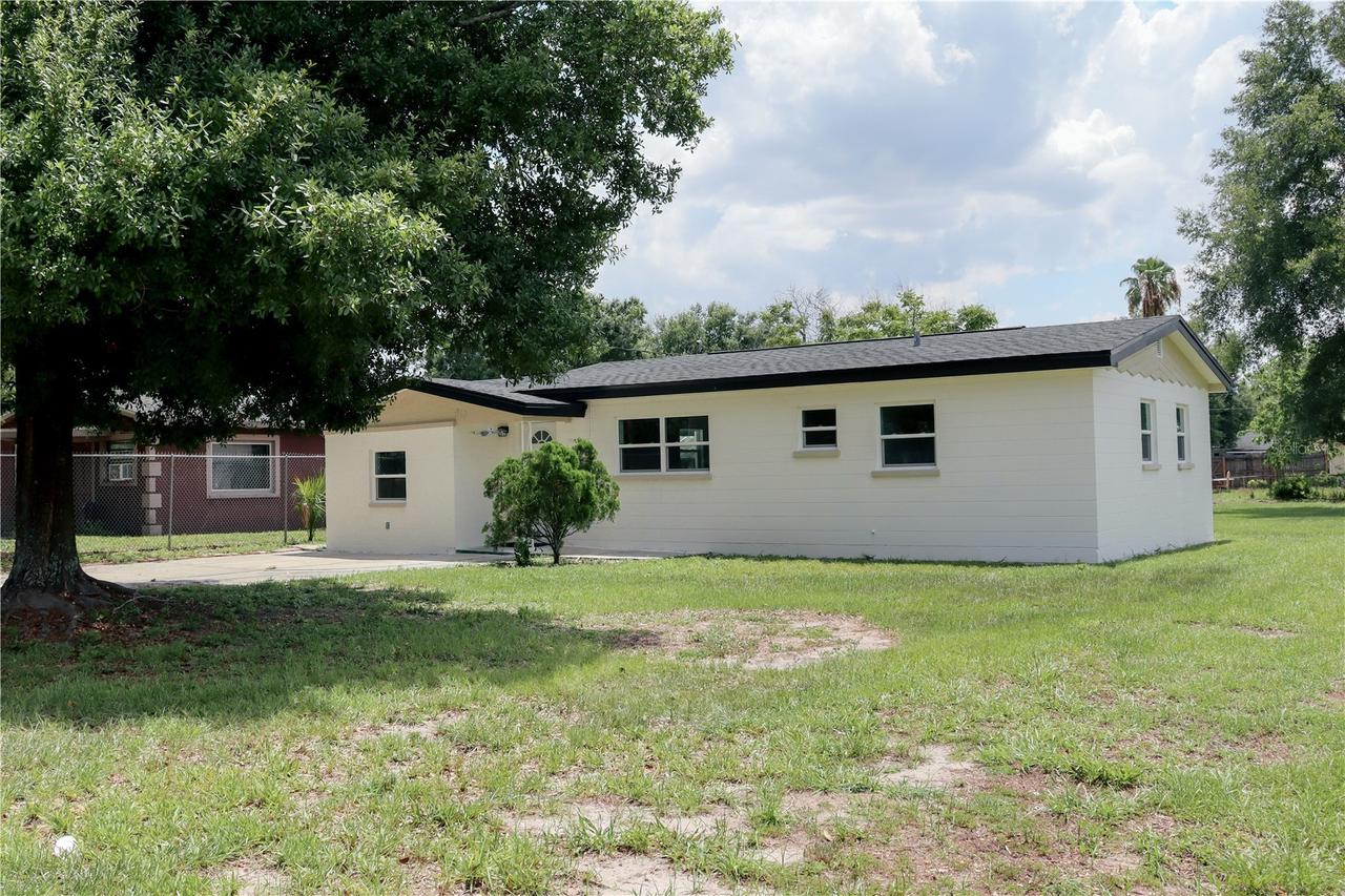 910 N Ruth Ave., Lakeland, FL 33815