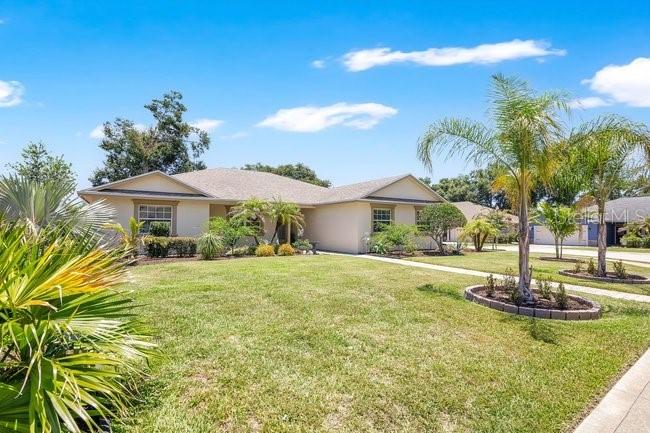 3975 Sunnywood Cir., Lakeland, FL 33812