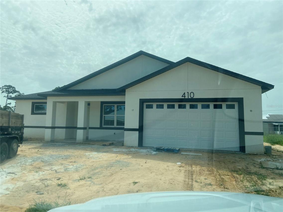 410 Citroen Dr., Sebring, FL 33872