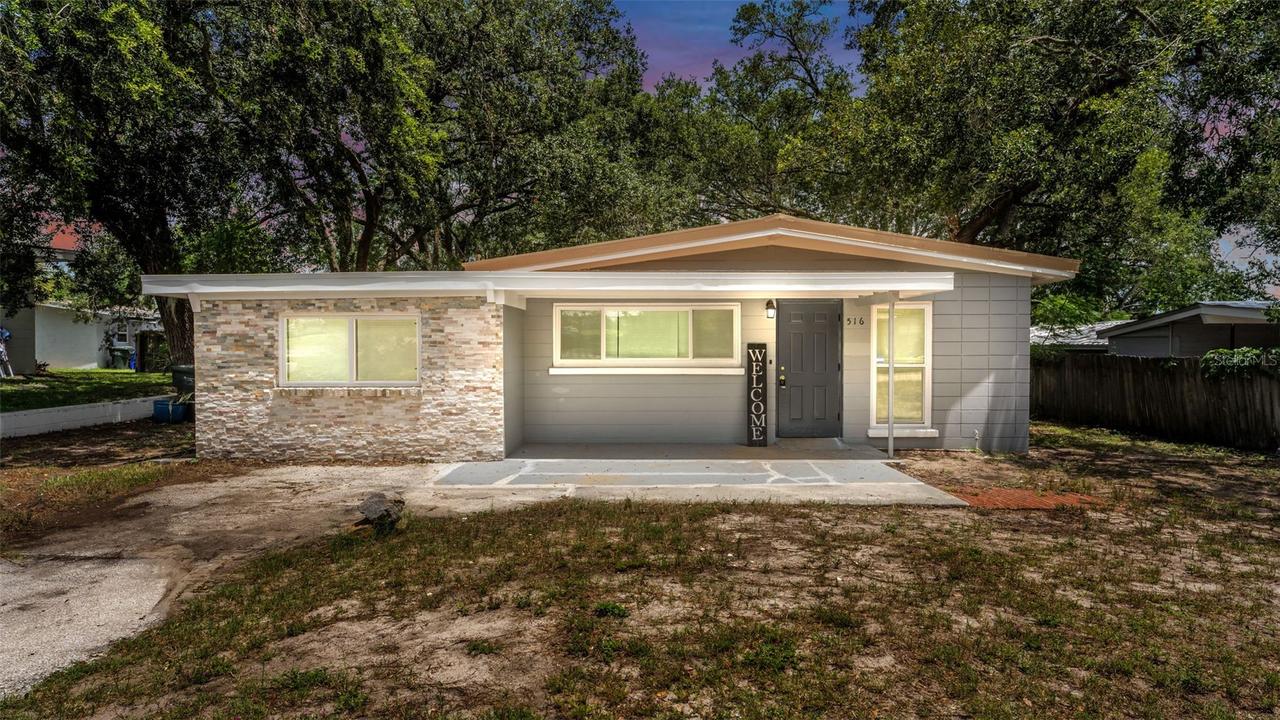 516 Westover St., Lakeland, FL 33803