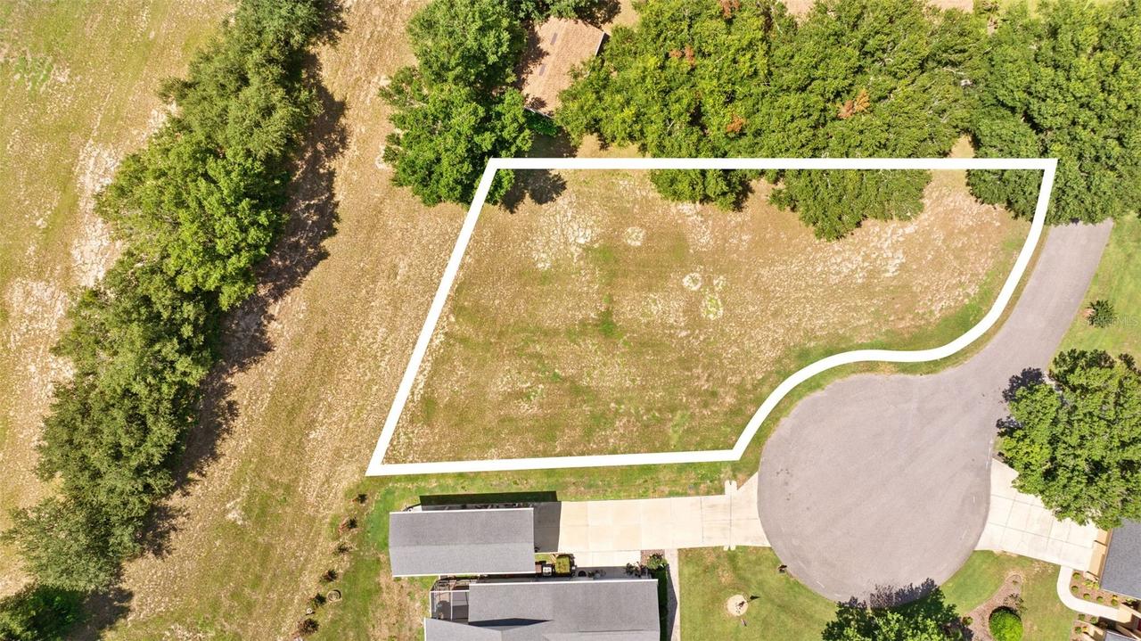 109 Bayberry Dr., Polk City, FL 33868