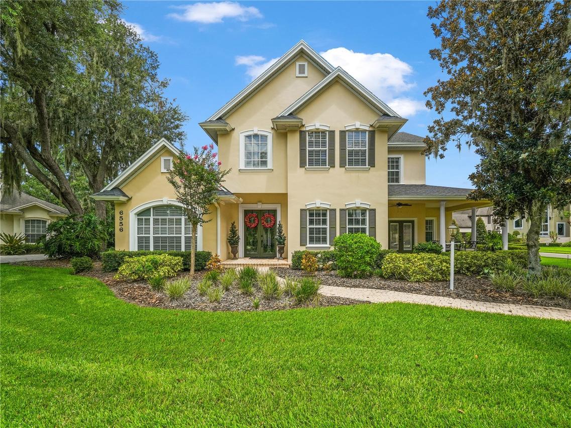 6556 Crescent Lake Dr., Lakeland, FL 33813