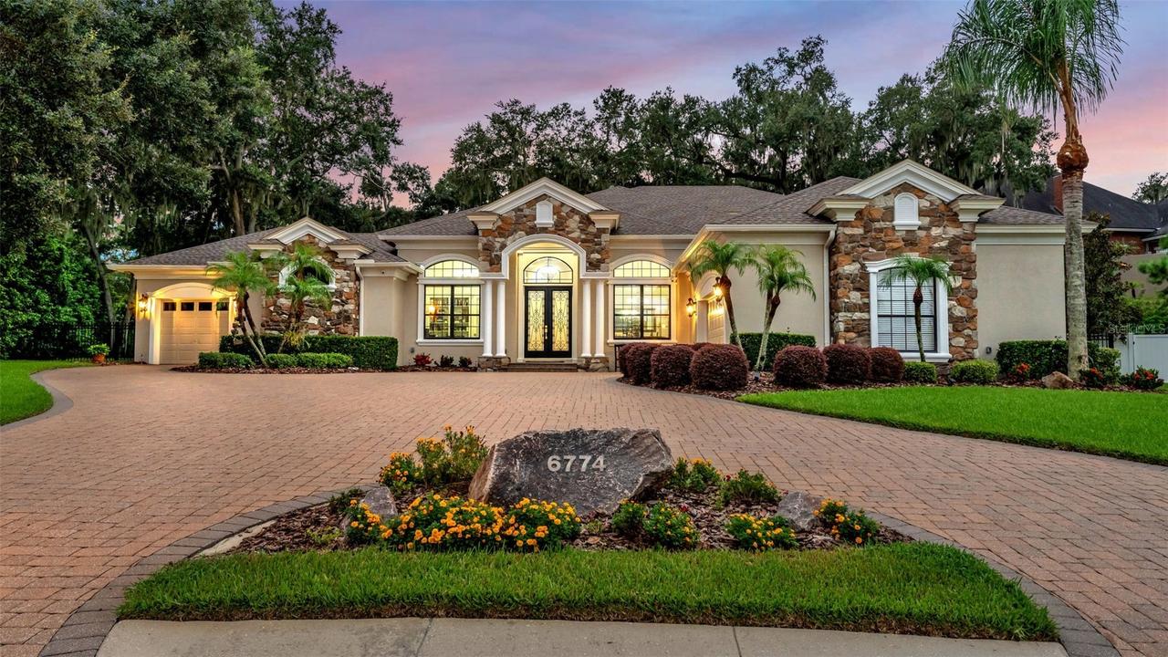 6774 Crescent Woods Cir., Lakeland, FL 33813