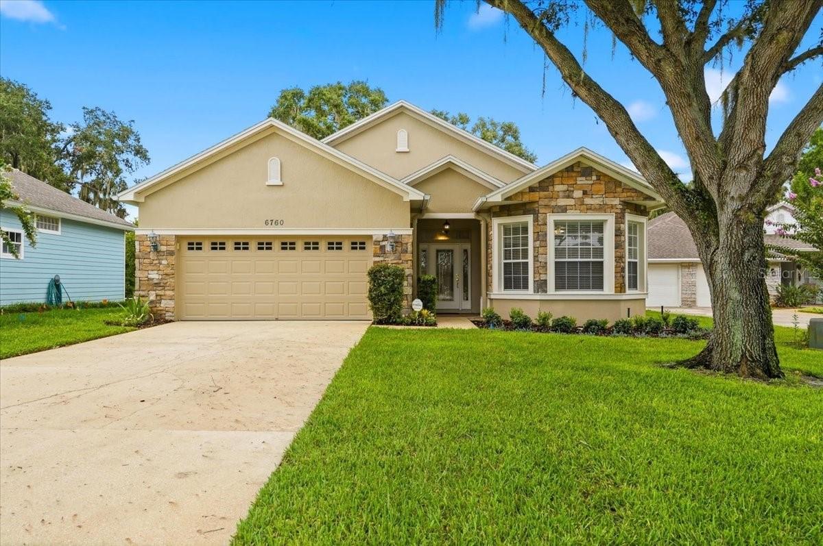 6760 Lake Clark Dr., Lakeland, FL 33813