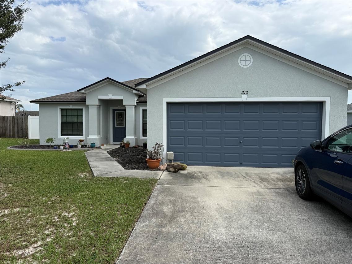 212 Majestic Gardens Ln., Winter Haven, FL 33880