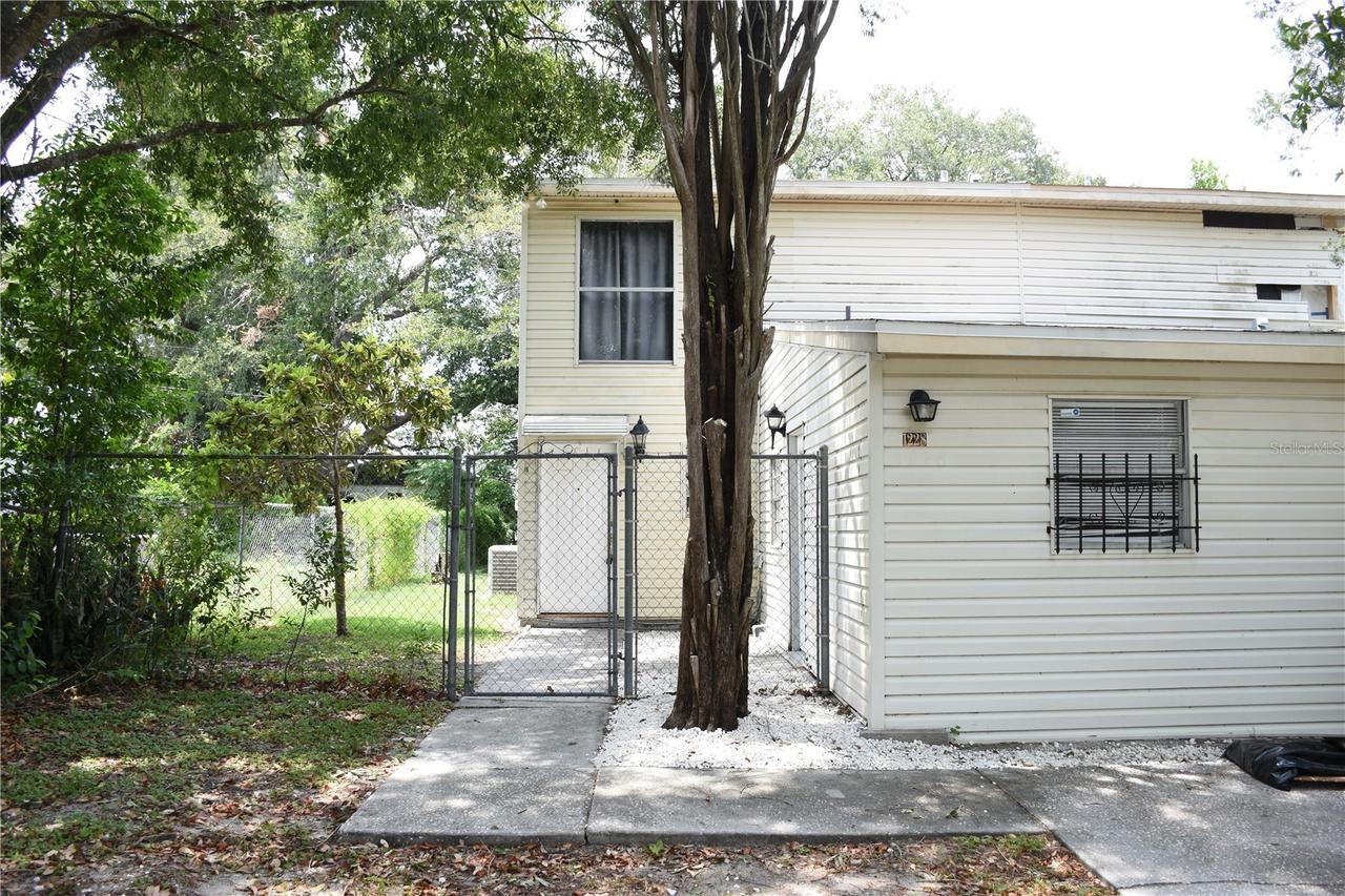 1228 Golconda Rd., Lakeland, FL 33801