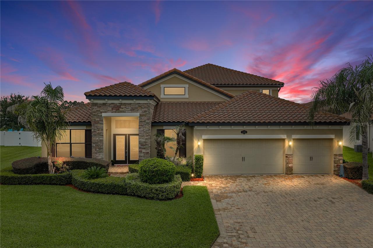 1894 Via Lago Dr., Lakeland, FL 33810