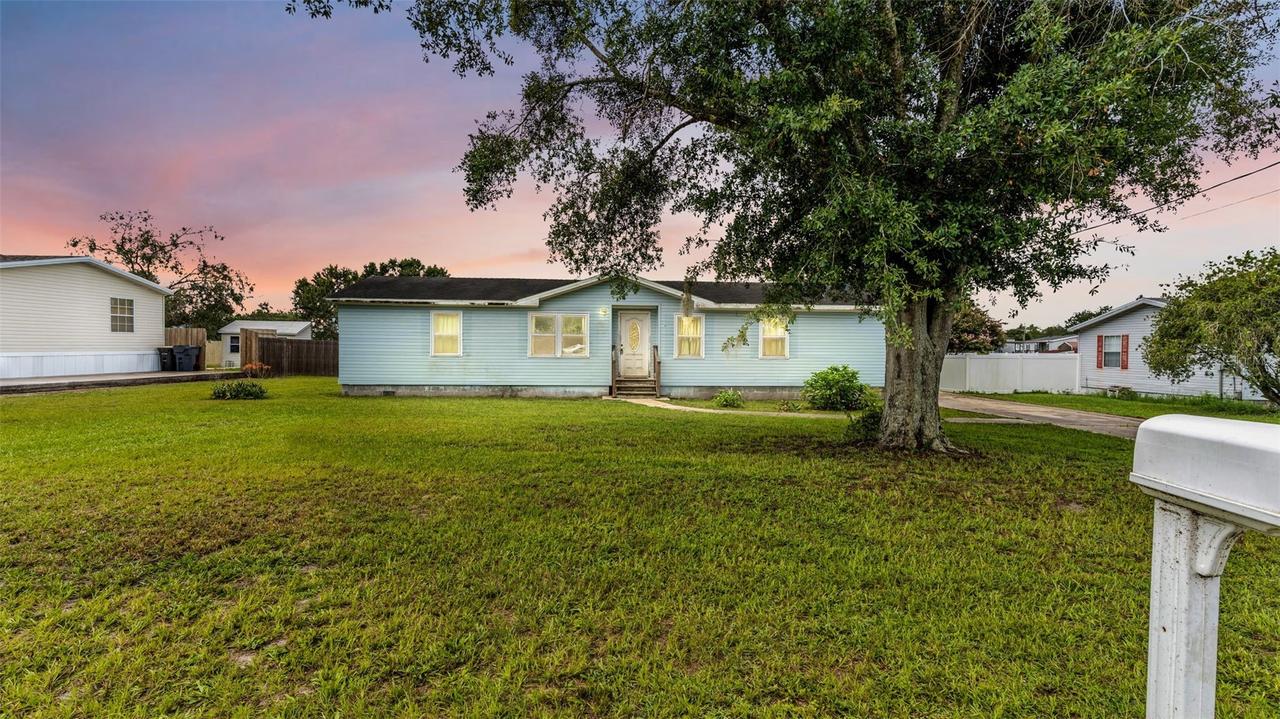 4416 Meadow Ridge Ave., Mulberry, FL 33860