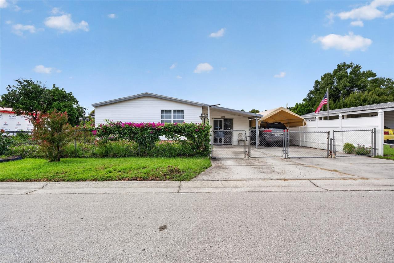 2558 Mcintosh Dr., Lakeland, FL 33815