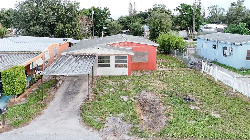 99 Yale Ave., Frostproof, FL 33843