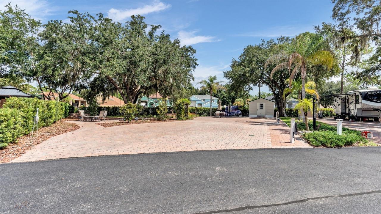 16325 Cherry Tree Ct., Clermont, FL 34714